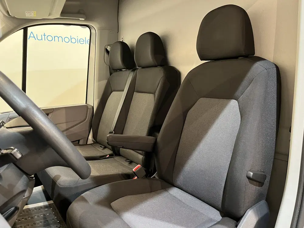 Volkswagen Crafter 35 2.0 TDI L4H3 180 PK uit 2022, foto 8