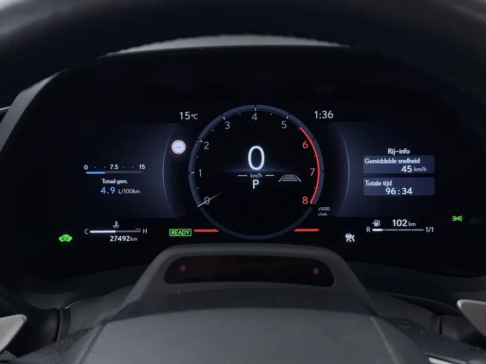 Lexus LBX 1.5 Relax 2WD uit 2024, foto 13