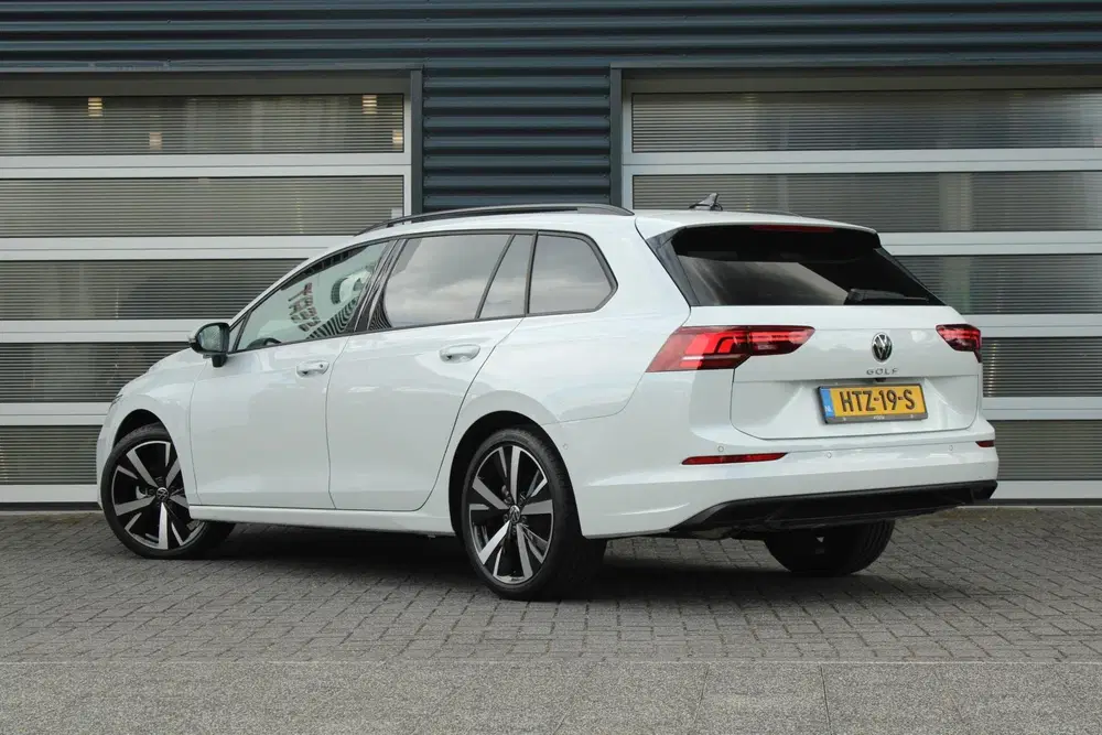 Volkswagen Golf 1.5 TSI 116pk Life Edition uit 2025, foto 14
