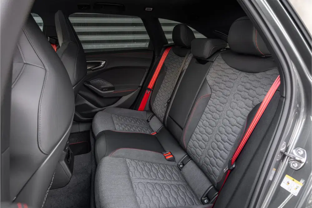 Audi RS5 RS5 Avant e-hybrid quattro uit 2026, foto 11