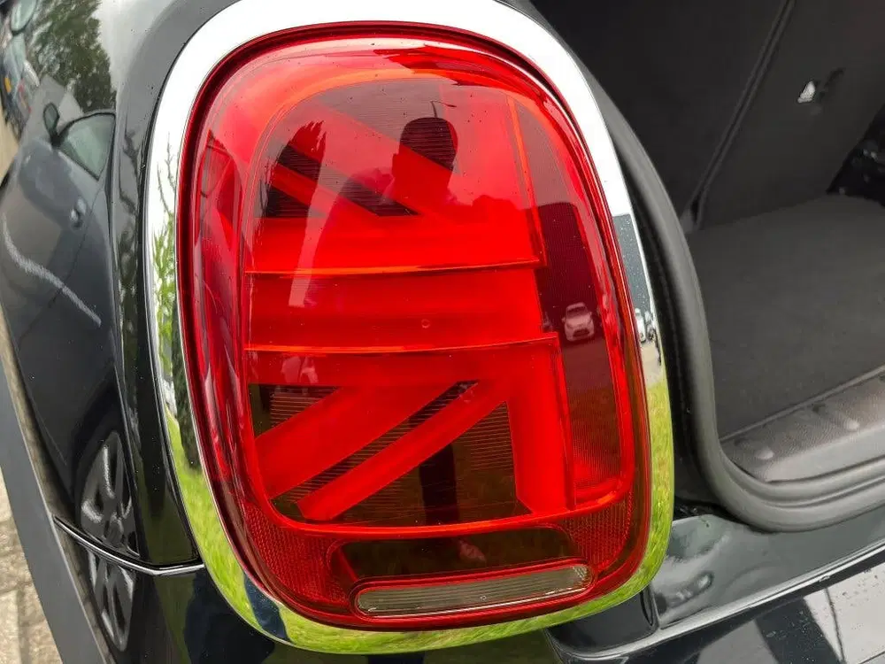 Mini Cooper 1.5 Cooper uit 2022, foto 11