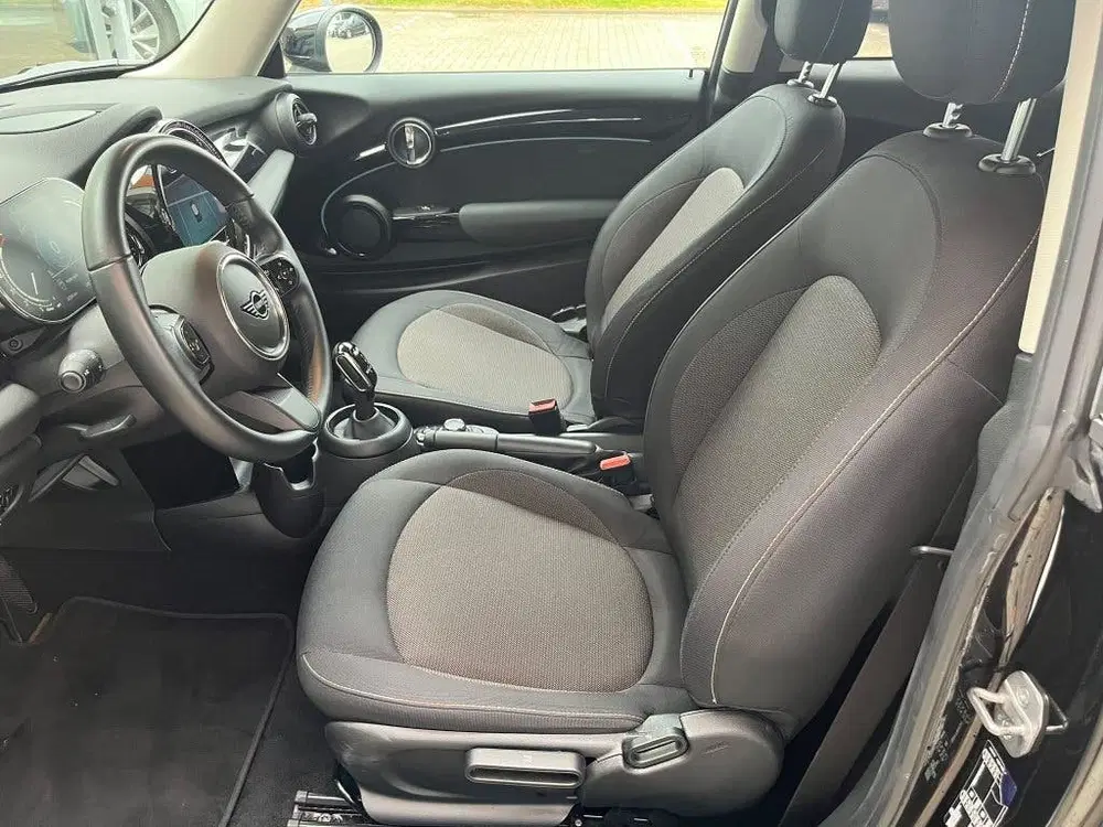 Mini Cooper 1.5 Cooper uit 2022, foto 7