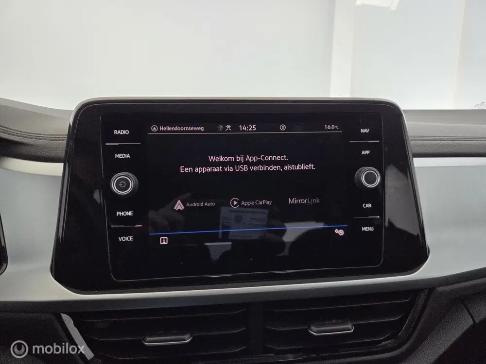 Volkswagen T-Roc 1.5 TSI 150PK Automaat Life Business led uit 2023, foto 7