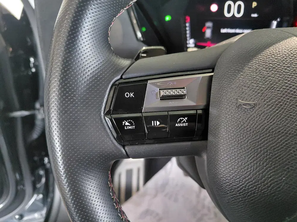 DS Automobiles DS 4 DS 4 1.2 PureTech Performance Line uit 2022, foto 14