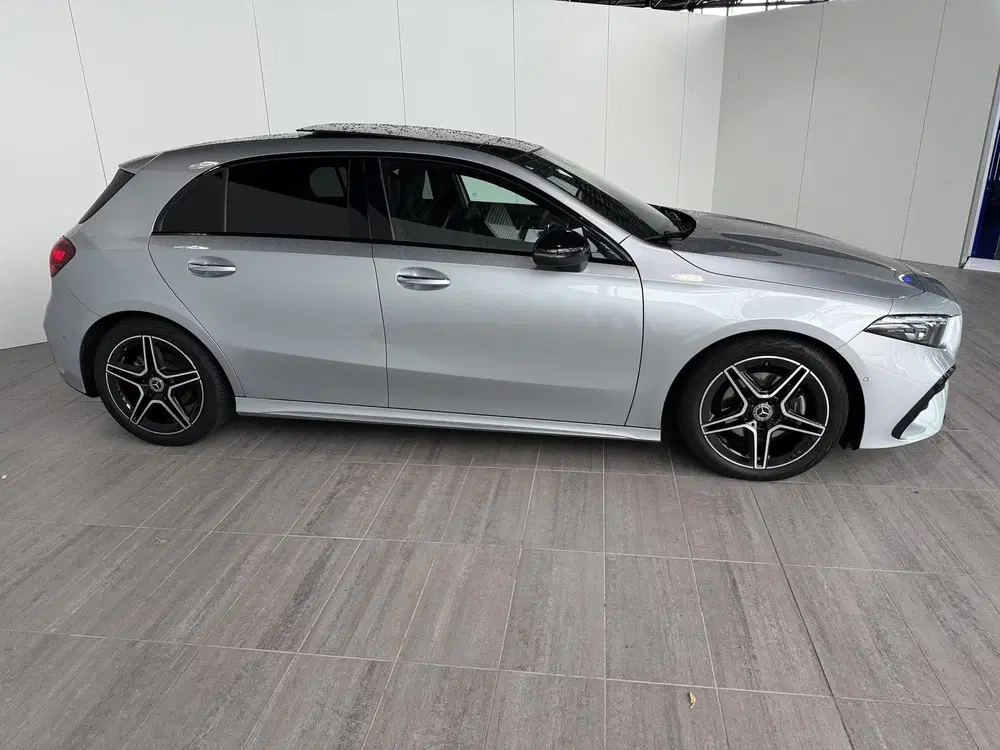 Mercedes-Benz A-Klasse 180 Business Solution AMG uit 2025, foto 7