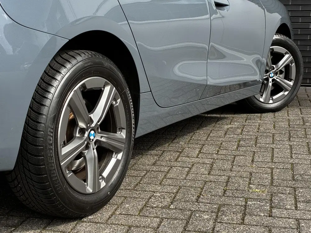 BMW 2-serie Active Tourer 220i Automaat uit 2023, foto 6
