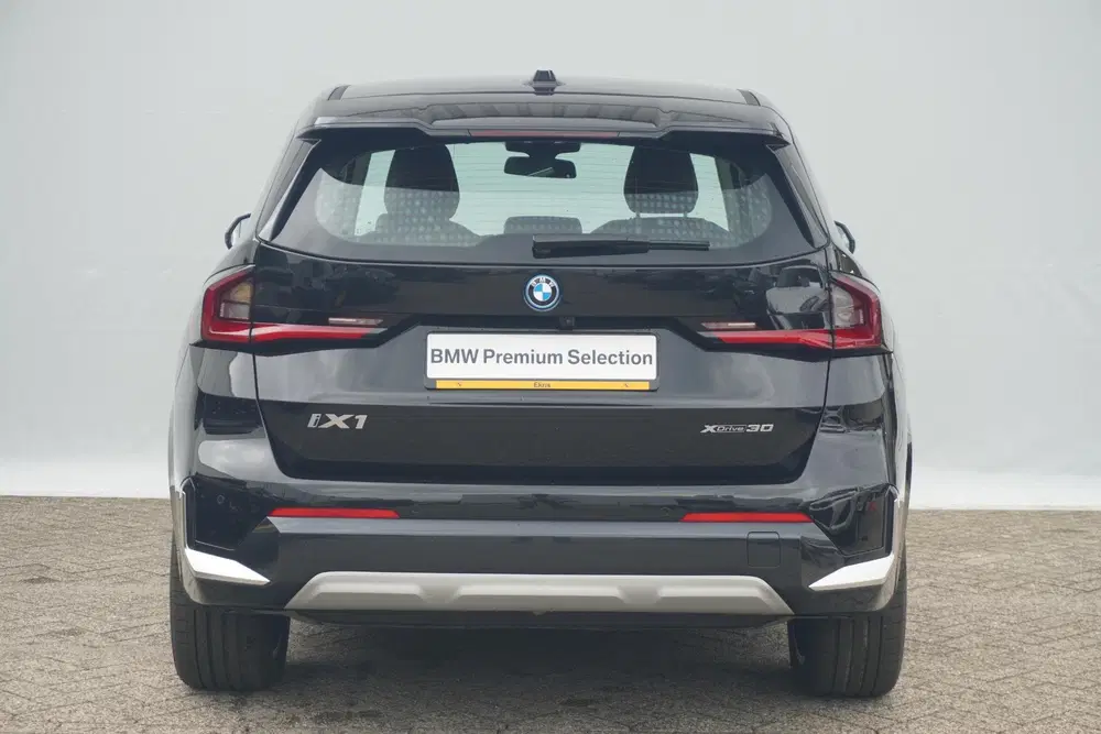 BMW iX1 xDrive30 uit 2023, foto 5