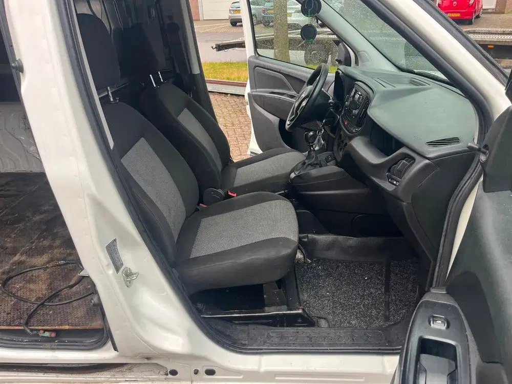 Fiat Doblo Doblò Cargo 1.4 Fire L1H1 AIRCO uit 2019, foto 10