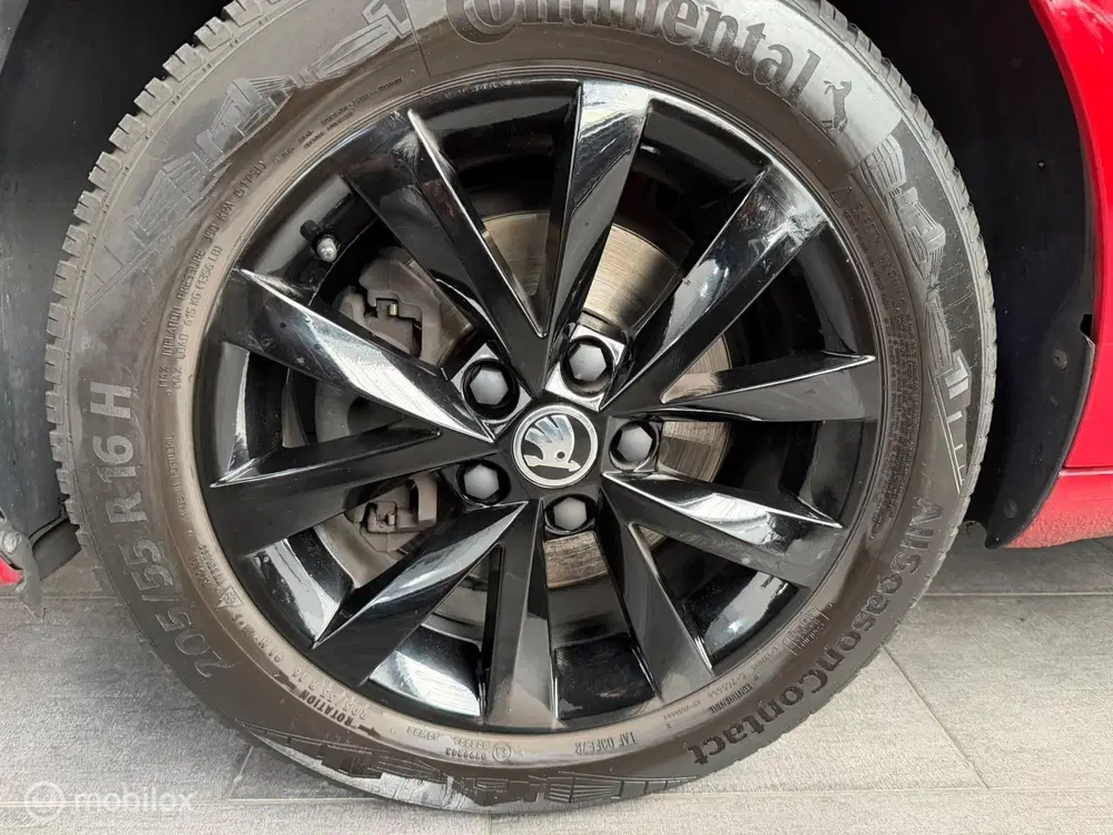 Skoda Octavia 1.5 TSI Greentech Business Edition Plus uit 2019, foto 11