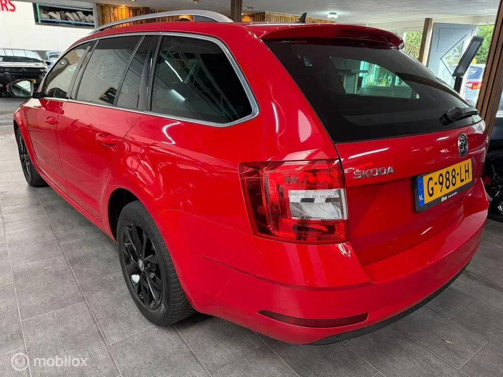 Skoda Octavia 1.5 TSI Greentech Business Edition Plus uit 2019, foto 9