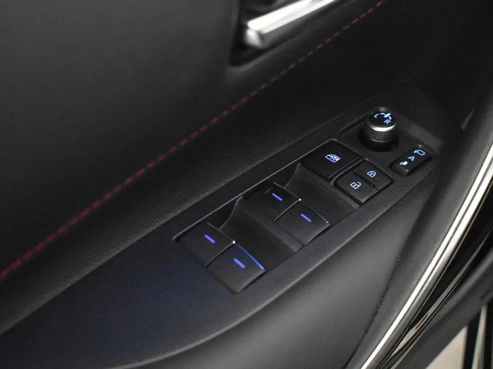 Toyota Corolla 2.0 Hybrid GR-Sport Plus uit 2020, foto 13