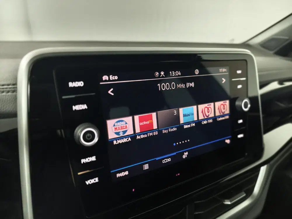 Volkswagen T-Roc 1.5 TSI R-Line uit 2025, foto 11