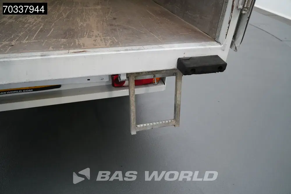 Renault Master 145PK Bakwagen Achterdeuren Zijdeur Airco uit 2019, foto 14