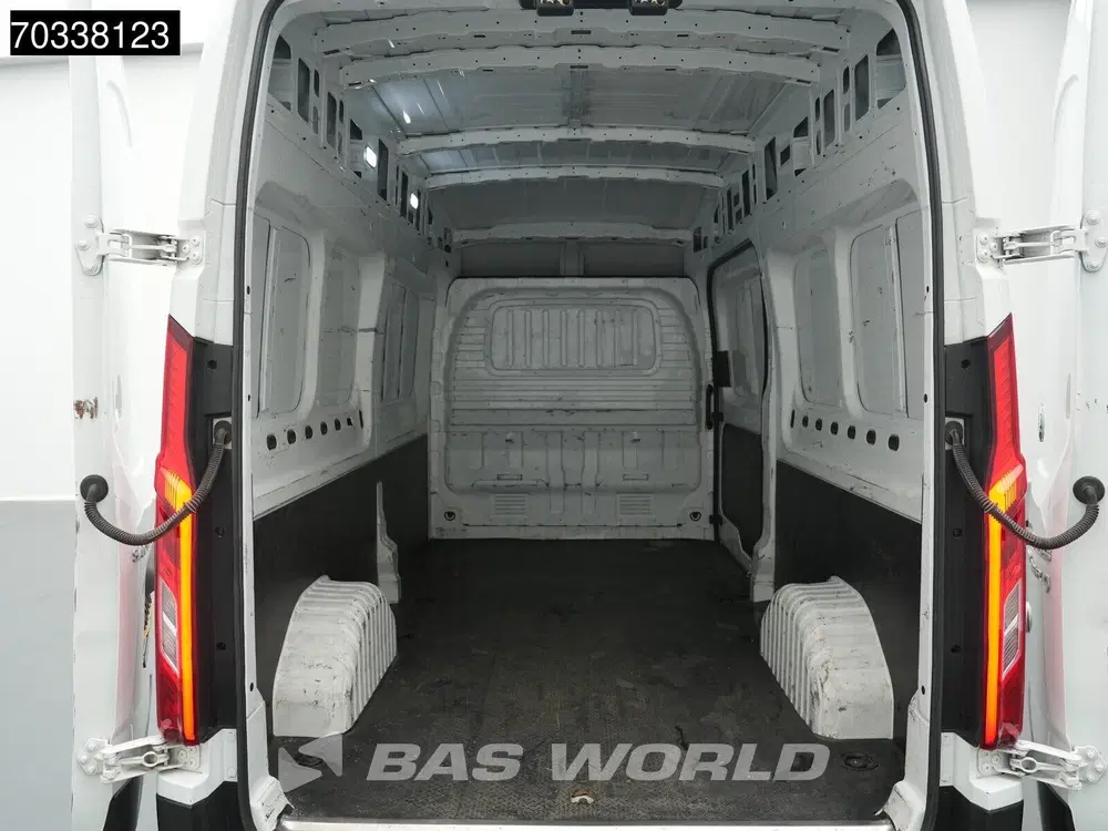 Maxus Deliver 9 Hoog Dak L3H3 LED Airco Cruise Parkeersens uit 2024, foto 10