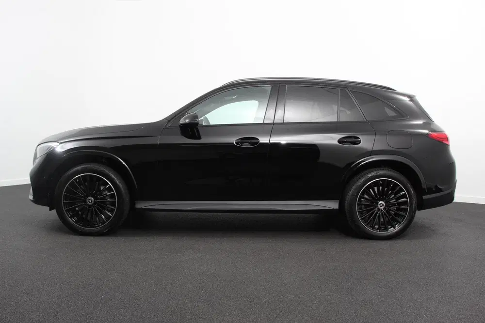 Mercedes-Benz GLC 300e 4MATIC AMG PHEV Line Night Pac uit 2023, foto 7