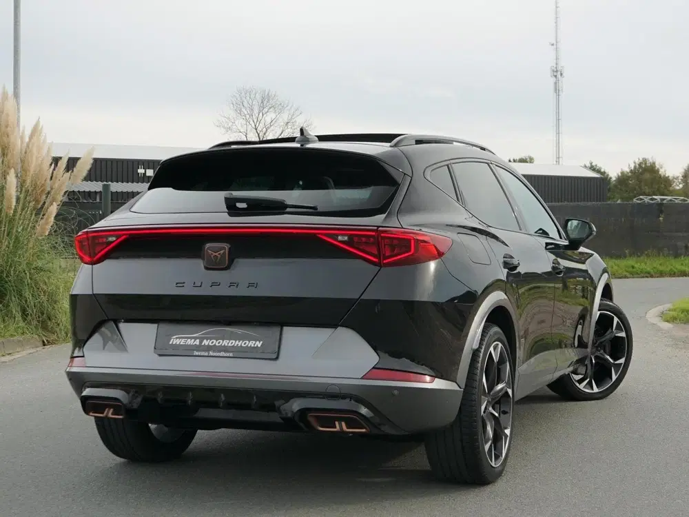Cupra Formentor 1.4 e-Hybrid VZ Black Edition uit 2022, foto 11