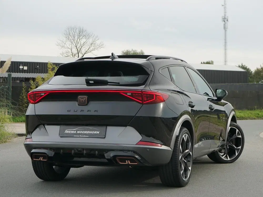 Cupra Formentor 1.4 e-Hybrid VZ Black Edition uit 2022, foto 2