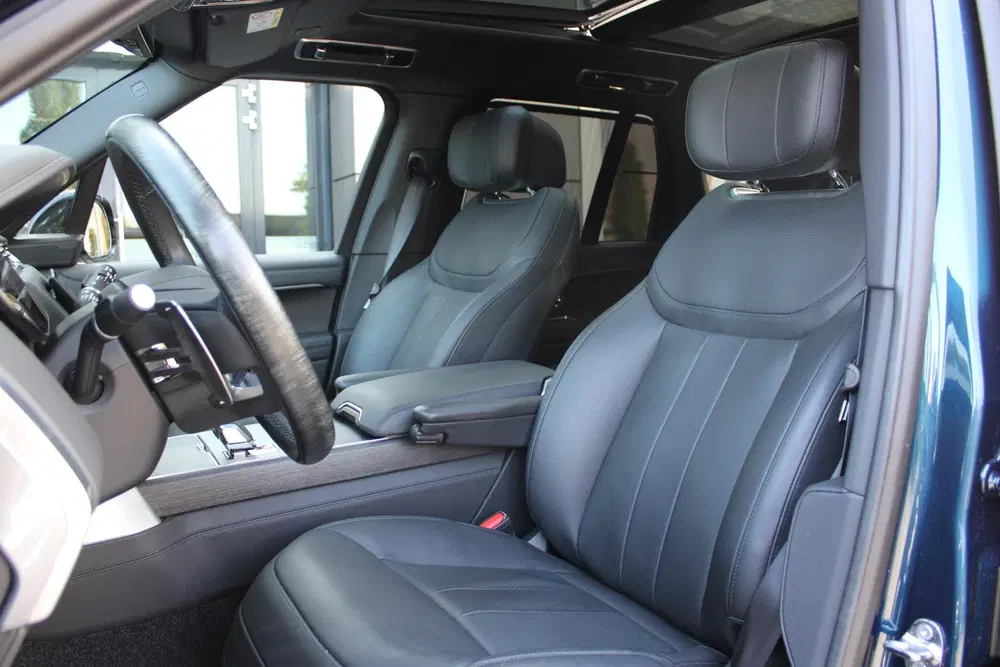 Land Rover Range Rover P550e SWB Autobiography uit 2024, foto 5