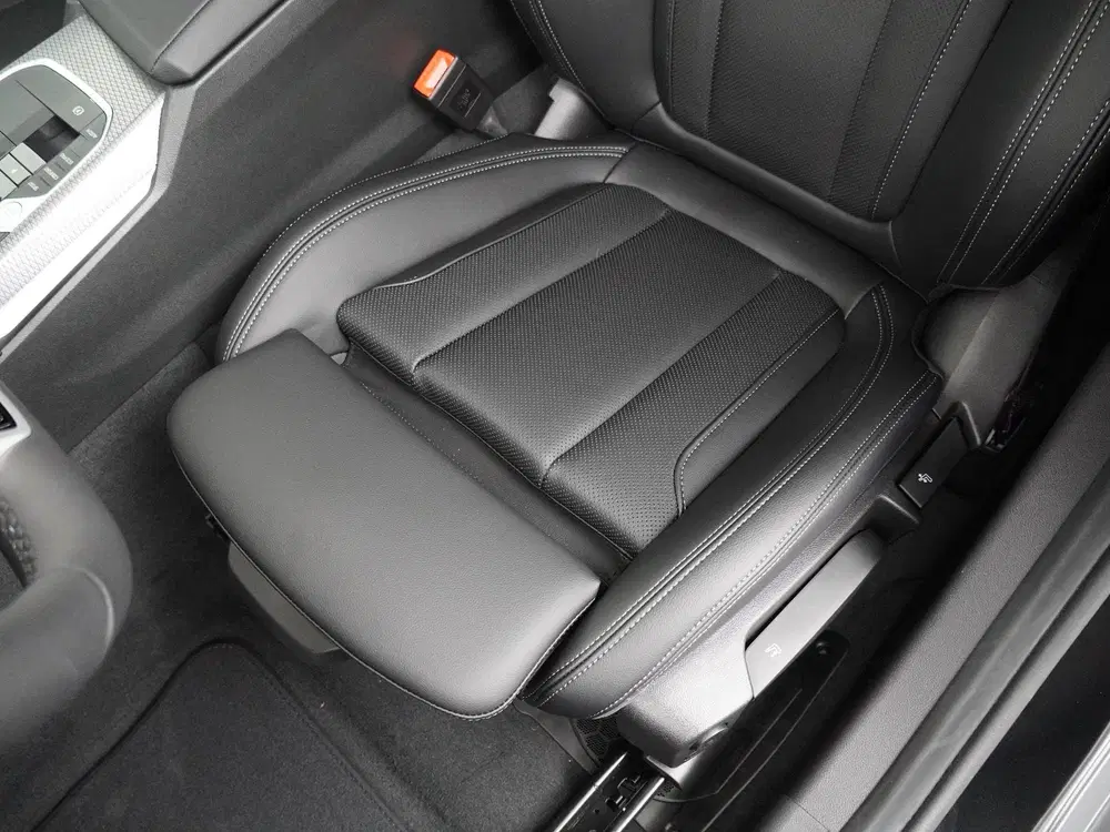 BMW 3-serie 320i xDrive M Sportpakket Pro uit 2026, foto 13