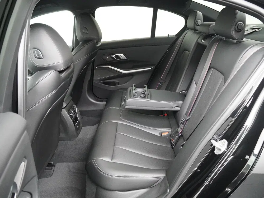 BMW 3-serie 320i xDrive M Sportpakket Pro uit 2026, foto 14