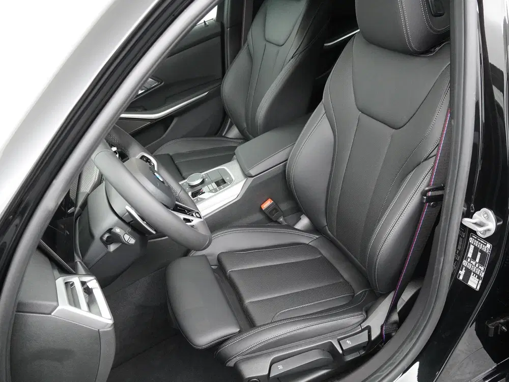BMW 3-serie 320i xDrive M Sportpakket Pro uit 2026, foto 4