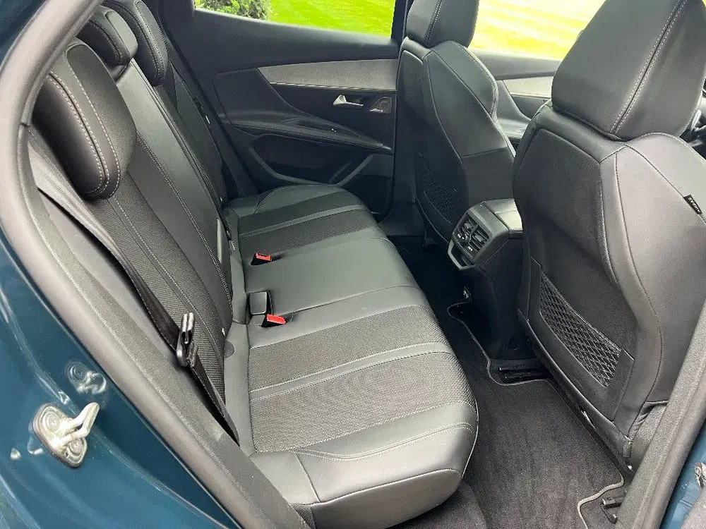 Peugeot 3008 1.2 Puretech GT Line130pk BTW AUTO uit 2022, foto 14