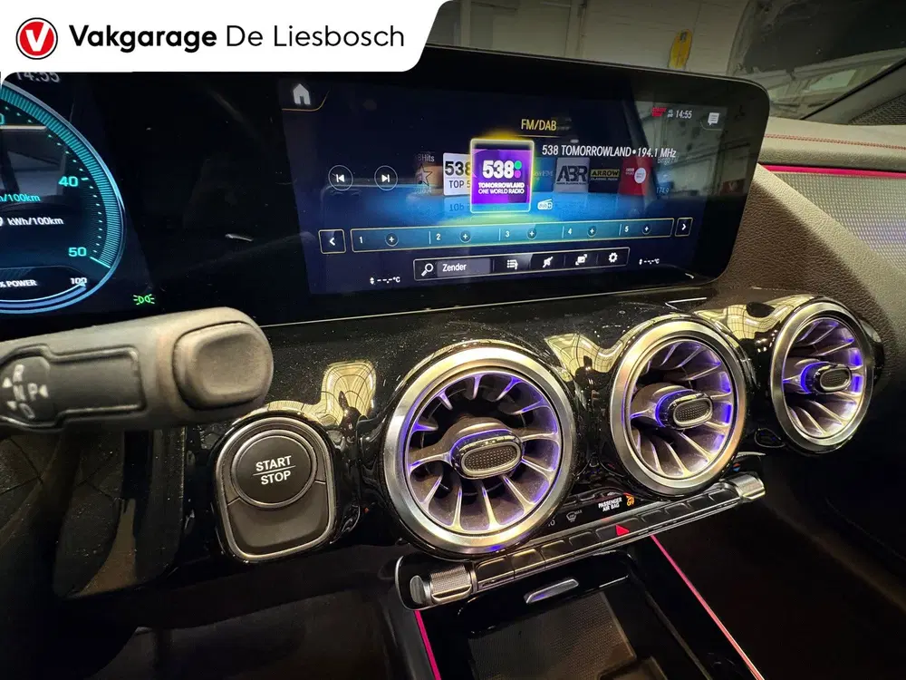 Mercedes-Benz EQA 250 AMG Line 67 kWh uit 2022, foto 15