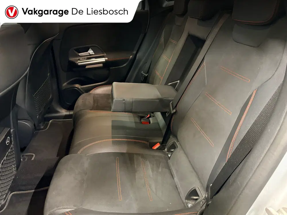 Mercedes-Benz EQA 250 AMG Line 67 kWh uit 2022, foto 9