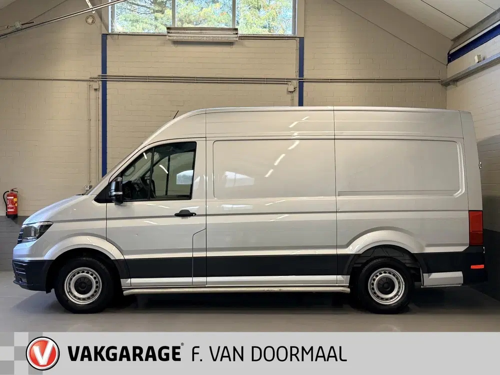 Volkswagen Crafter 35 2.0 TDI L3H3 Highline 140pk uit 2022, foto 2