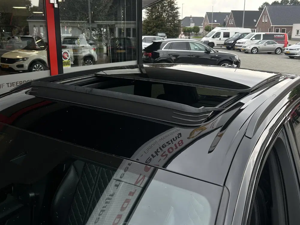 Audi Q7 60 TFSI e quattro Competition uit 2021, foto 14