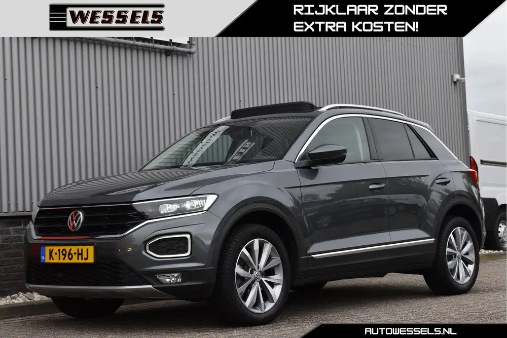 Volkswagen T-Roc 1.5 TSI Style Business Panoramadak uit 2019