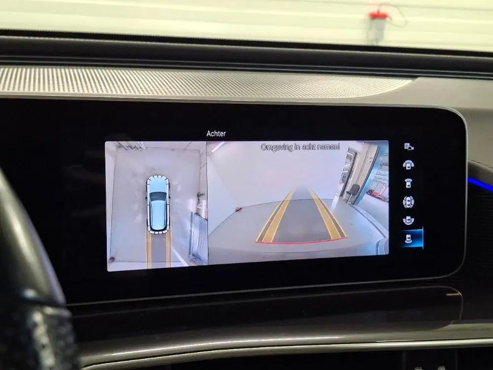 Mercedes-Benz EQC 400 4MATIC Premium Plus 80 kWh uit 2020, foto 14