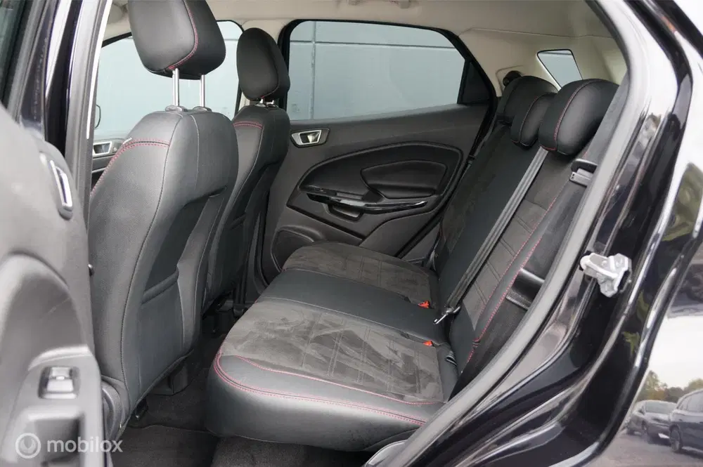 Ford EcoSport 1.0 EcoBoost ST-Line Navi Clim LED Matrix uit 2022, foto 10