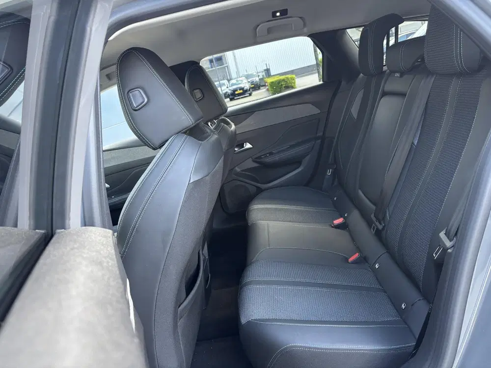 Peugeot 308 1.2 PureTech Allure uit 2024, foto 14