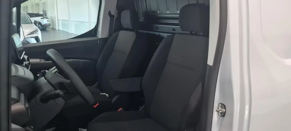 Peugeot Partner 136 L2 50 kWh uit 2026, foto 11