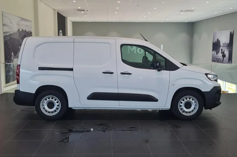 Peugeot Partner 136 L2 50 kWh uit 2026, foto 5