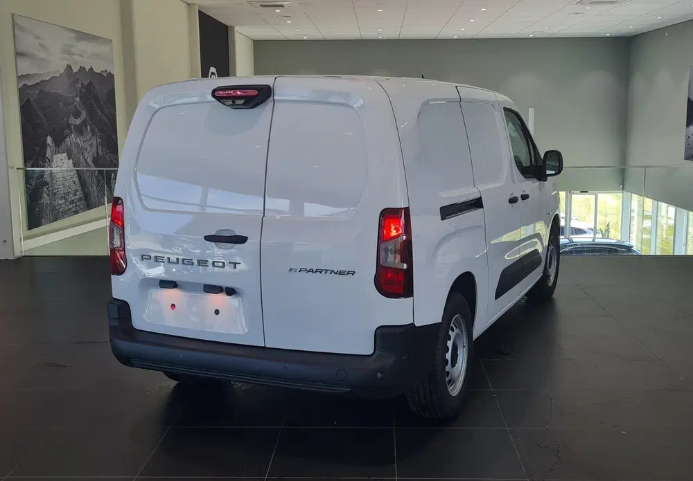 Peugeot Partner 136 L2 50 kWh uit 2026, foto 6