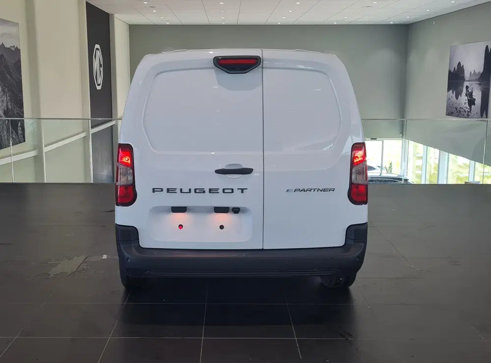 Peugeot Partner 136 L2 50 kWh uit 2026, foto 7