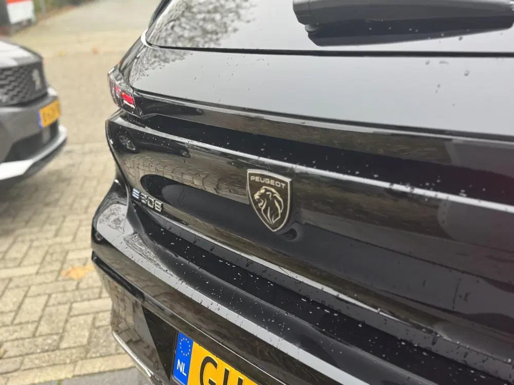 Peugeot 308 Allure EV 54 kWh l Camera achter uit 2024, foto 10