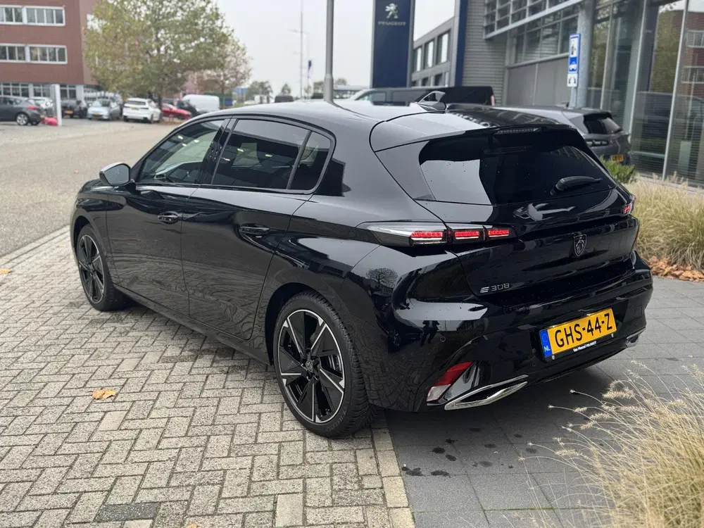 Peugeot 308 Allure EV 54 kWh l Camera achter uit 2024, foto 3