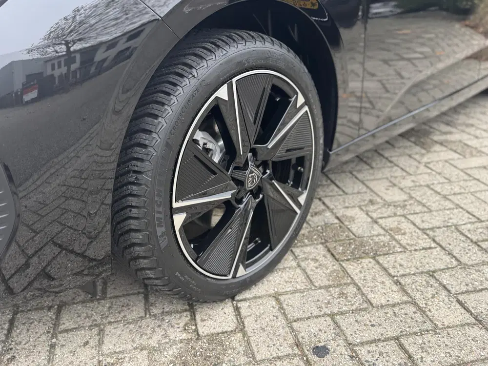 Peugeot 308 Allure EV 54 kWh l Camera achter uit 2024, foto 8
