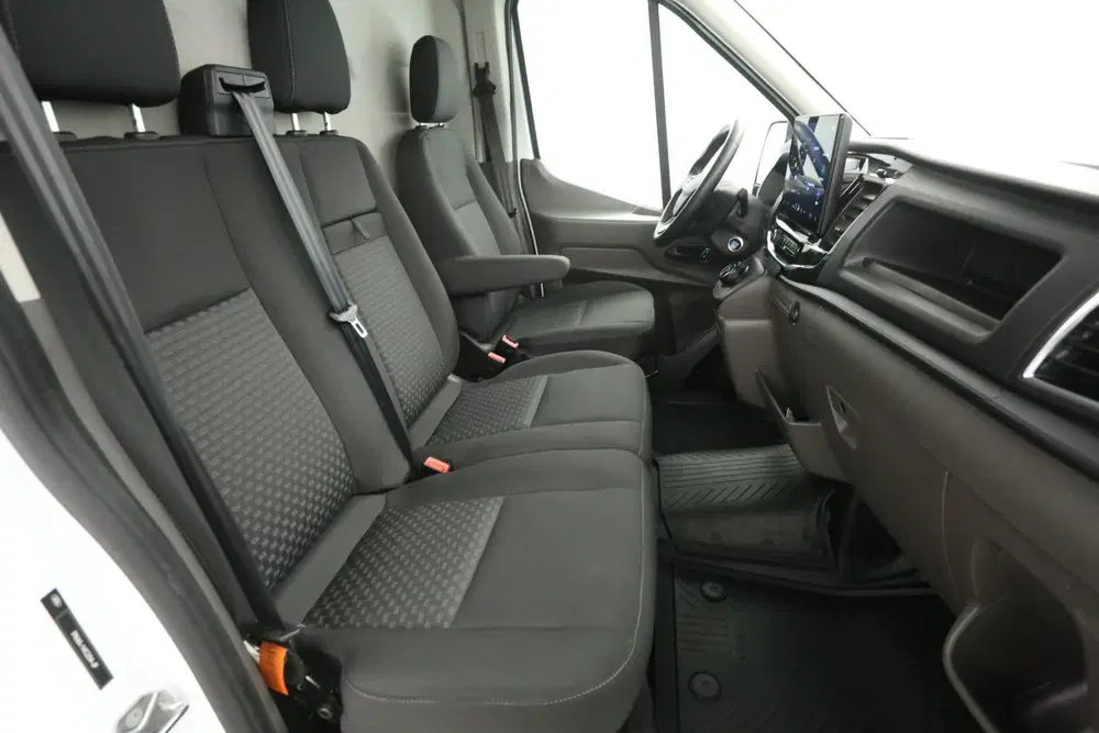 Ford Transit 68 kWh L3H3 uit 2024, foto 12