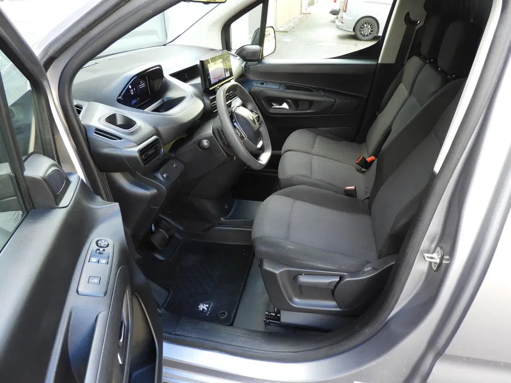 Peugeot Partner 1.5 BlueHDI Premium AUT uit 2024, foto 8