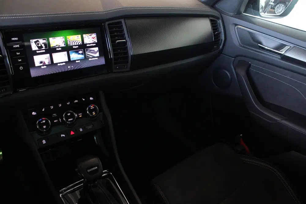 Skoda Kodiaq 1.5 TSI Sportline Business Trekhaak uit 2024, foto 13