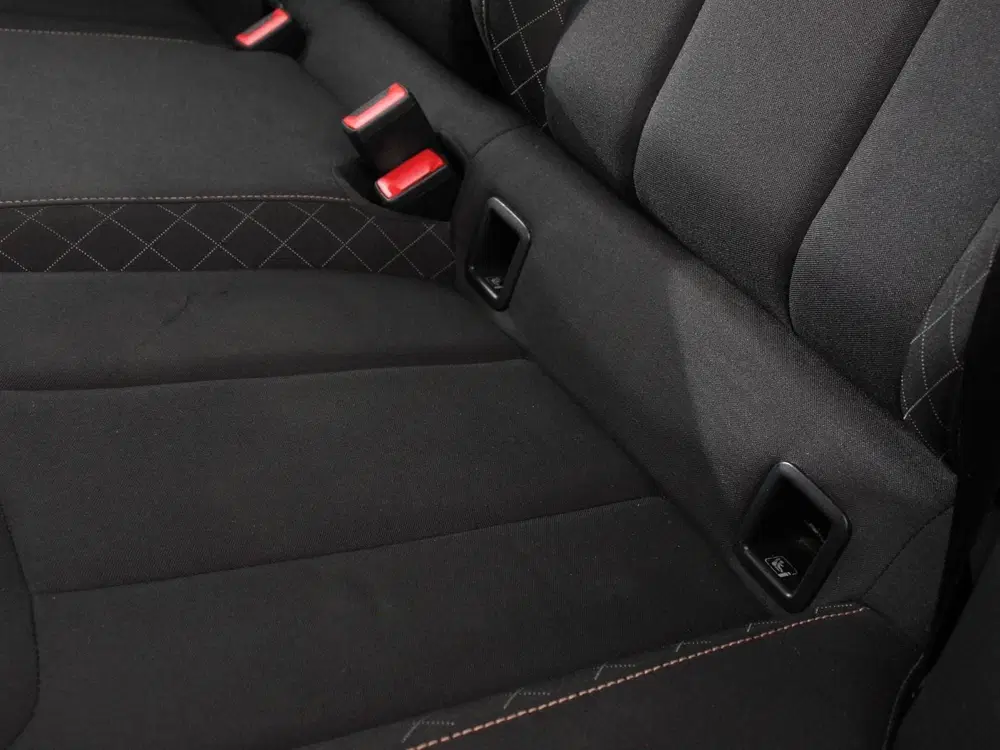 Skoda Kamiq 1.0 TSI 110pk DSG Dynamic Navigatie Apple uit 2021, foto 11