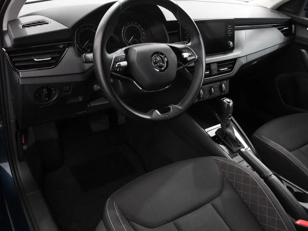 Skoda Kamiq 1.0 TSI 110pk DSG Dynamic Navigatie Apple uit 2021, foto 7