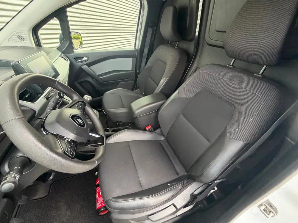 Renault Kangoo 1.5 Blue dCi 75 Airco uit 2022, foto 11