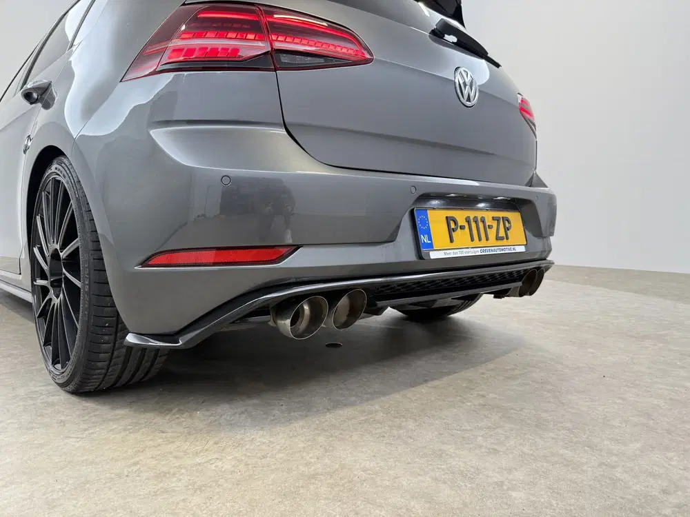 Volkswagen Golf 2.0 R TSI 4Motion 310PK uit 2019, foto 13
