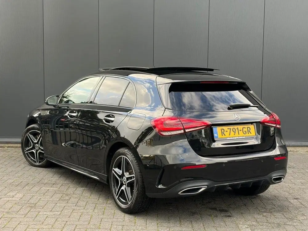 Mercedes-Benz A-Klasse A 250e AMG Night 1e eig. Pano Camera uit 2022, foto 12