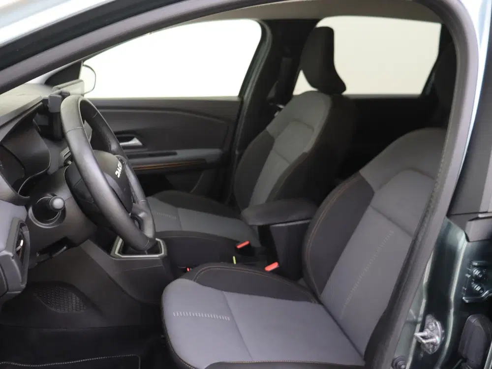 Dacia Jogger 1.0 TCe 110 Extreme 5p. uit 2023, foto 15